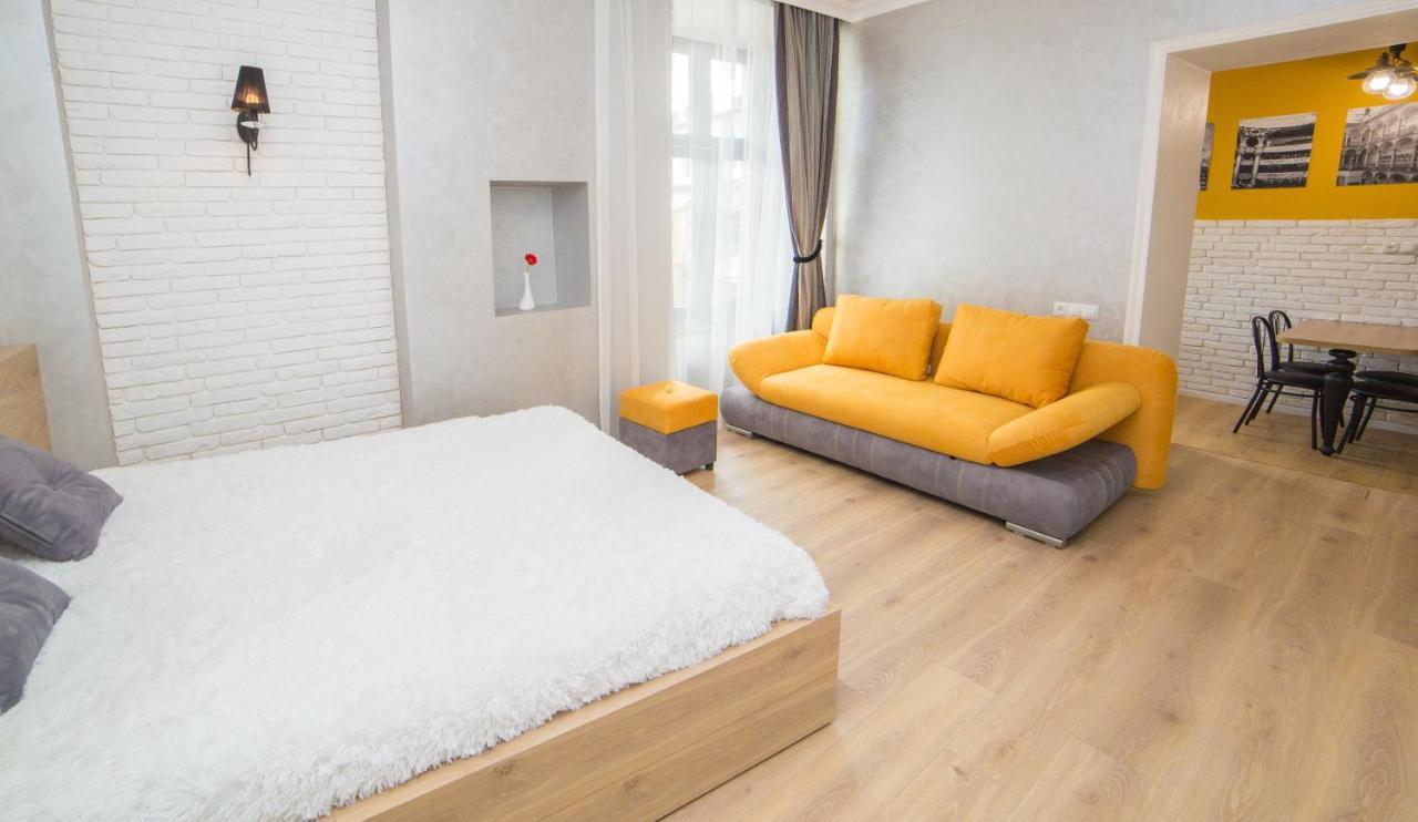 Lviv4u Apartment